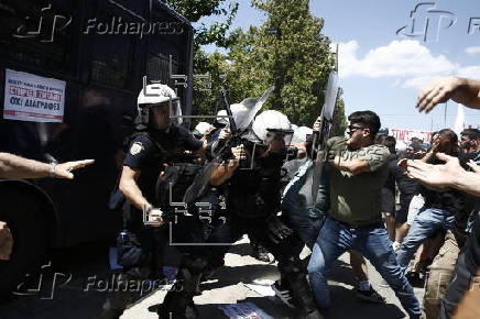 University students clash with police near Athens