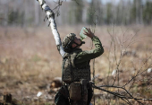 Young recruit of the Ukrainian Armed Forces attends an exercise in Kyiv region