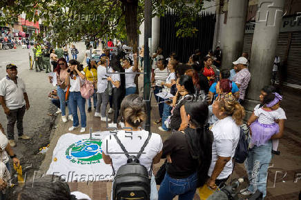 Familiares piden acelerar revisión de expedientes de detenidos poselectorales en Venezuela