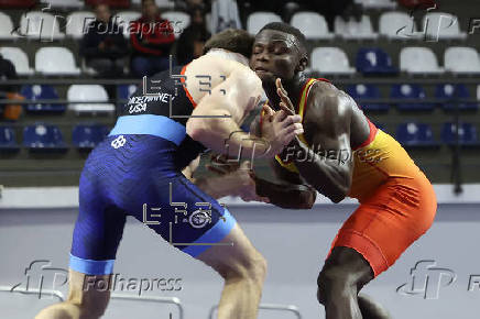 Lucha grecorromana 77kg masculino