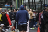 Domingo de frio na Av. Paulista aberta para pedestres em São Paulo