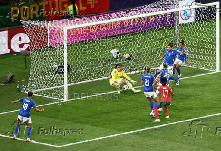 UEFA Women's Euro 2025 - Group B - Portugal v Italy