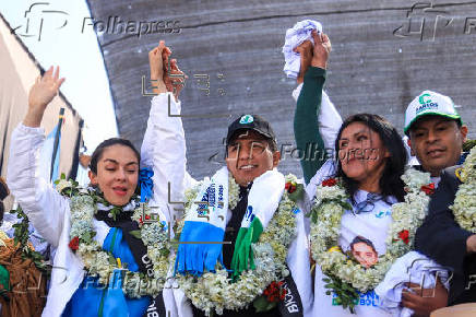 Candidatos a la Presidencia de Bolivia realizan cierres de campaña a cuatro días de elecciones