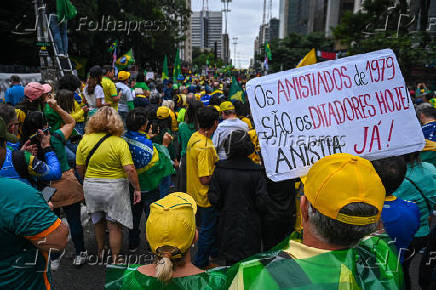 Ato pela anistia com Jair Bolsonaro na Av Paulista