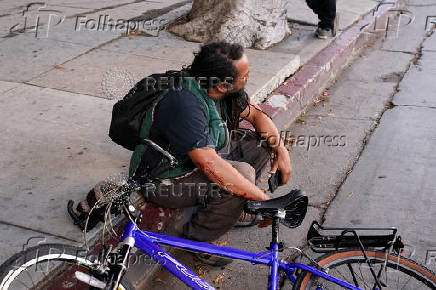 Protests against federal immigration sweeps continue in Los Angeles