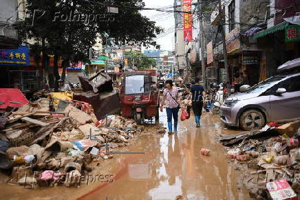 China allocates $8.36 million for flood relief in Guangdong as 300,000 affected