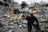 Suben a 23 los muertos y más de 70 los heridos en bombardeo israelí contra ciudad de Gaza