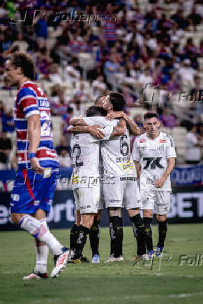 Partida entre Fortaleza e Santos pelo Campeonato Brasileiro