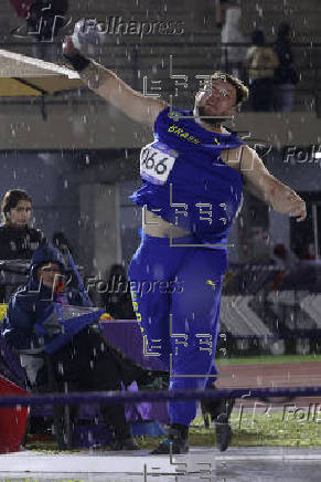 Atletismo: heptatlón femenino lanzamiento de peso