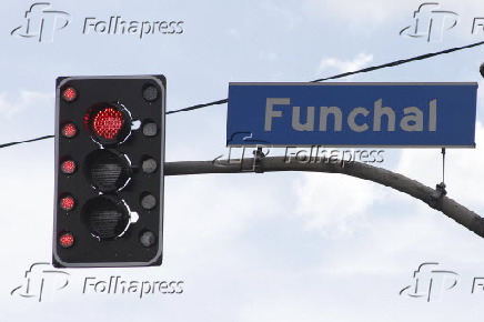 Semáforo com sinalização de tempo