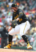 MLB: Philadelphia Phillies at Pittsburgh Pirates