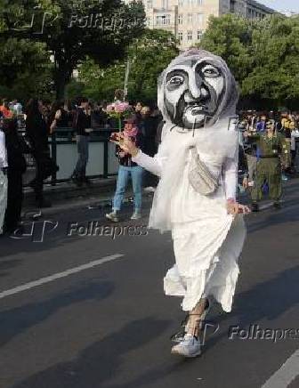 A vibrante e vanguardista capital da Alemanha recebe o carnaval anual de culturas em suas ruas.