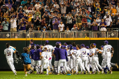 NCAA Baseball: College World Series-Arkansas v LSU