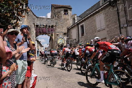 Tour de France 2025 - Stage 9