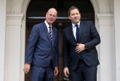 German Finance Minister Klingbeil and French Finance Minister Lombard meet in Genshagen