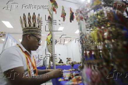 Una feria exalta la cultura y tradiciones de Panamá de la mano de artesanos