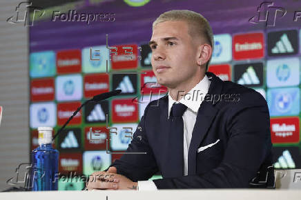 Presentación de Franco Mastantuono