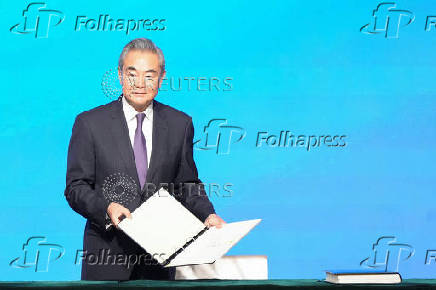 Chinese Foreign Minister Wang Yi, attends signing ceremony of Convention on the Establishment of The International Organization for Mediation (IOMed) in Hong Kong