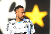  Neymar na partida entre Santos e Botafogo