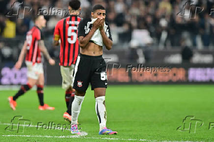 Partida entre CORINTHIANS X VITÓRIA pelo Campeonato Brasileiro