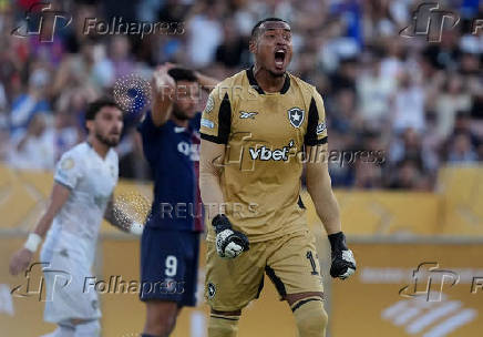 FIFA Club World Cup - Group B - Paris St Germain v Botafogo