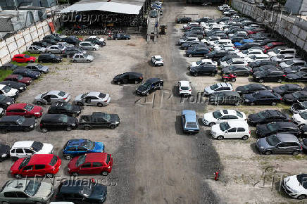 Pátio do Detran com veículos apreendidos em São Bernardo