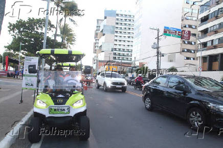 Passeio de carrinho elétrico gratuito