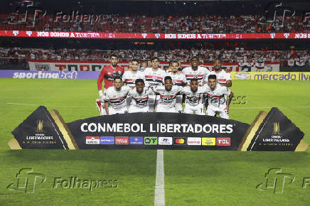 Match between são paulo and talleres for the 2025 libertadores cup.