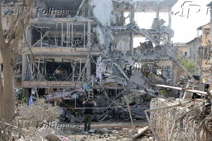 Iran launches wave of retaliatory strikes against Israel