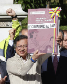 Petro firma la ley de la reforma laboral, una de sus mayores victorias legislativas