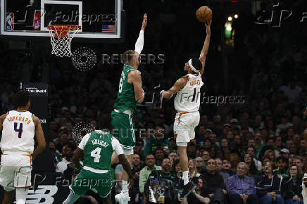 NBA: Phoenix Suns at Boston Celtics