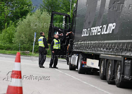 Police check at the Austria-Germany border