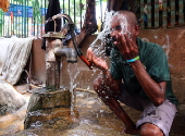 Heatwave grips Karachi