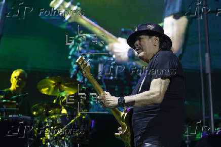 Concierto de Carlos Santana en las Noches del Botánico