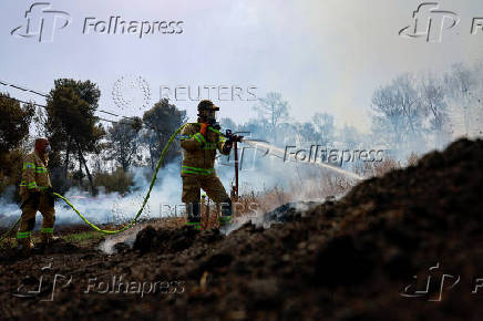 Wildfires rage in Latrun