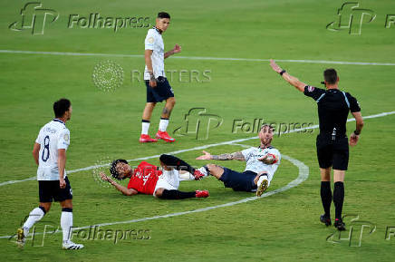 FIFA Club World Cup - Group E - Urawa Red Diamonds v CF Monterrey