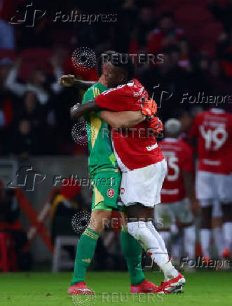 Brasileiro Championship - Internacional v Vitoria