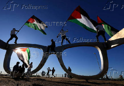 Activists protest in Cape Town over Gaza hunger crisis