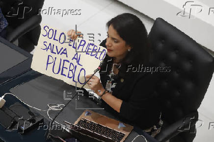 El oficialismo en El Salvador propone reforma para reelección presidencial indefinida