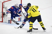 2025 IIHF Ice Hockey World Championship semifinals - Sweden vs USA