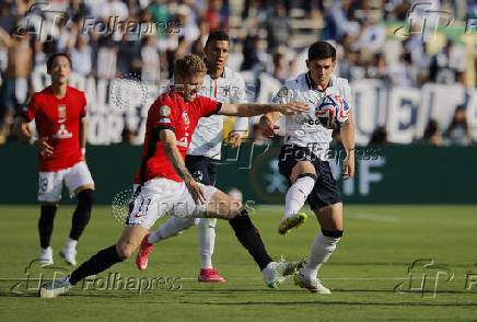FIFA Club World Cup - Group E - Urawa Red Diamonds v CF Monterrey