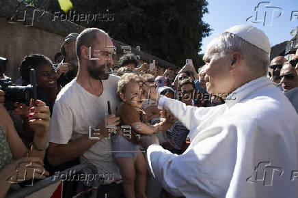 El papa vuelve de vacaciones a Castel Gandolfo doce años después