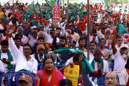 Farmers continue to protest against 'land grab' in Bangalore