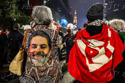Manifestação pela taxação dos bilionários e pelo fim da escala 6x1 em São Paulo