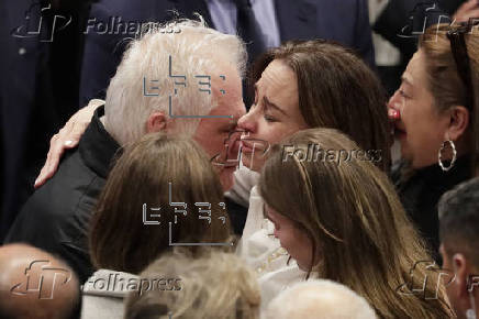 Uribe Turbay es velado en el mismo salón del Capitolio donde se homenajeó a sus abuelos