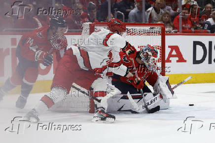 NHL: Stanley Cup Playoffs-Carolina Hurricanes at Washington Capitals