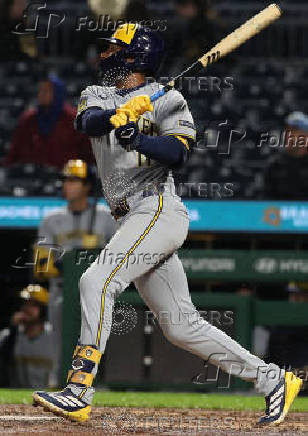 MLB: Milwaukee Brewers at Pittsburgh Pirates