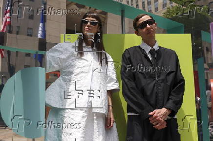 Interactive public art installation by Wade and Leta unveiled at Rockefeller Center