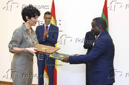 Sánchez llega a Mauritania para una cumbre que reforzará la cooperación migratoria