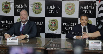 Coletiva de imprensa com delegado Demacro sobre caso Vitória